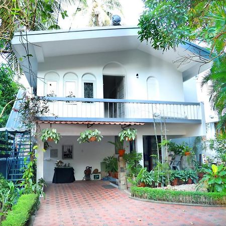 Sandra'S Home Kochi Luaran gambar